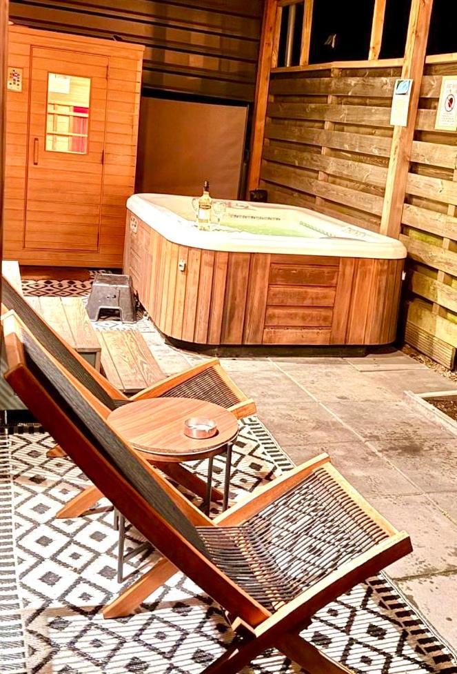 Tiny House With Sauna & Jacuzzi Near Amsterdam Vijfhuizen Luaran gambar